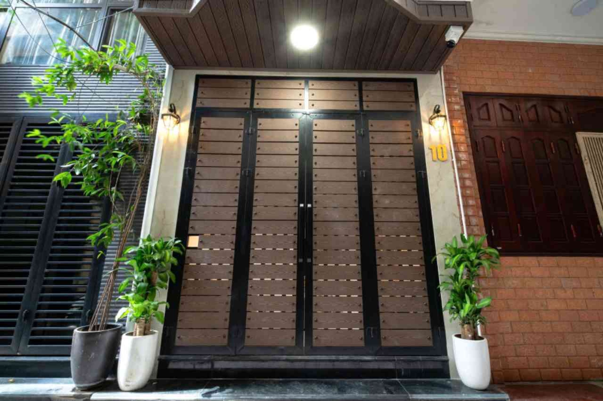 Nhà Kim Mã Thượng 7 Tầng - Vị Trí Vàng, Cơ Hội Hiếm Có