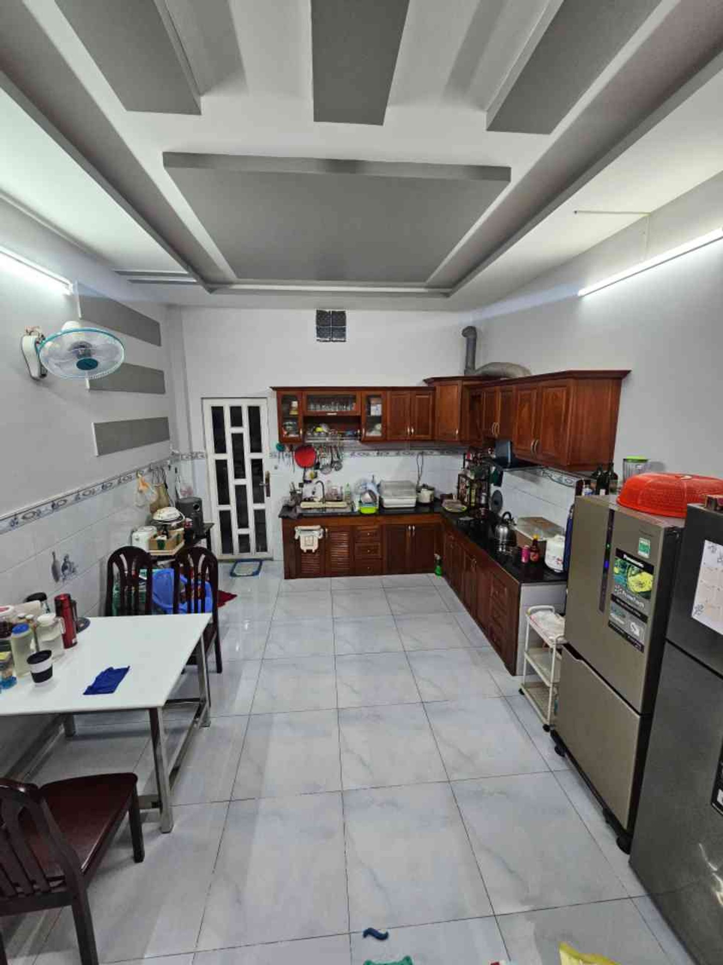 Bán nhà 4 tầng phú định 72m2 tại Quận 8, hẻm xe tải rộng, pháp lý rõ ràng