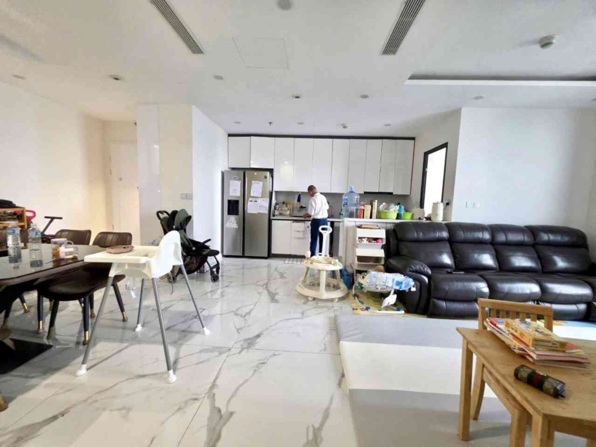 Căn hộ lô góc 3 phòng ngủ tòa S5 Sunshine City Ciputra, nội thất đầy đủ, view thoáng