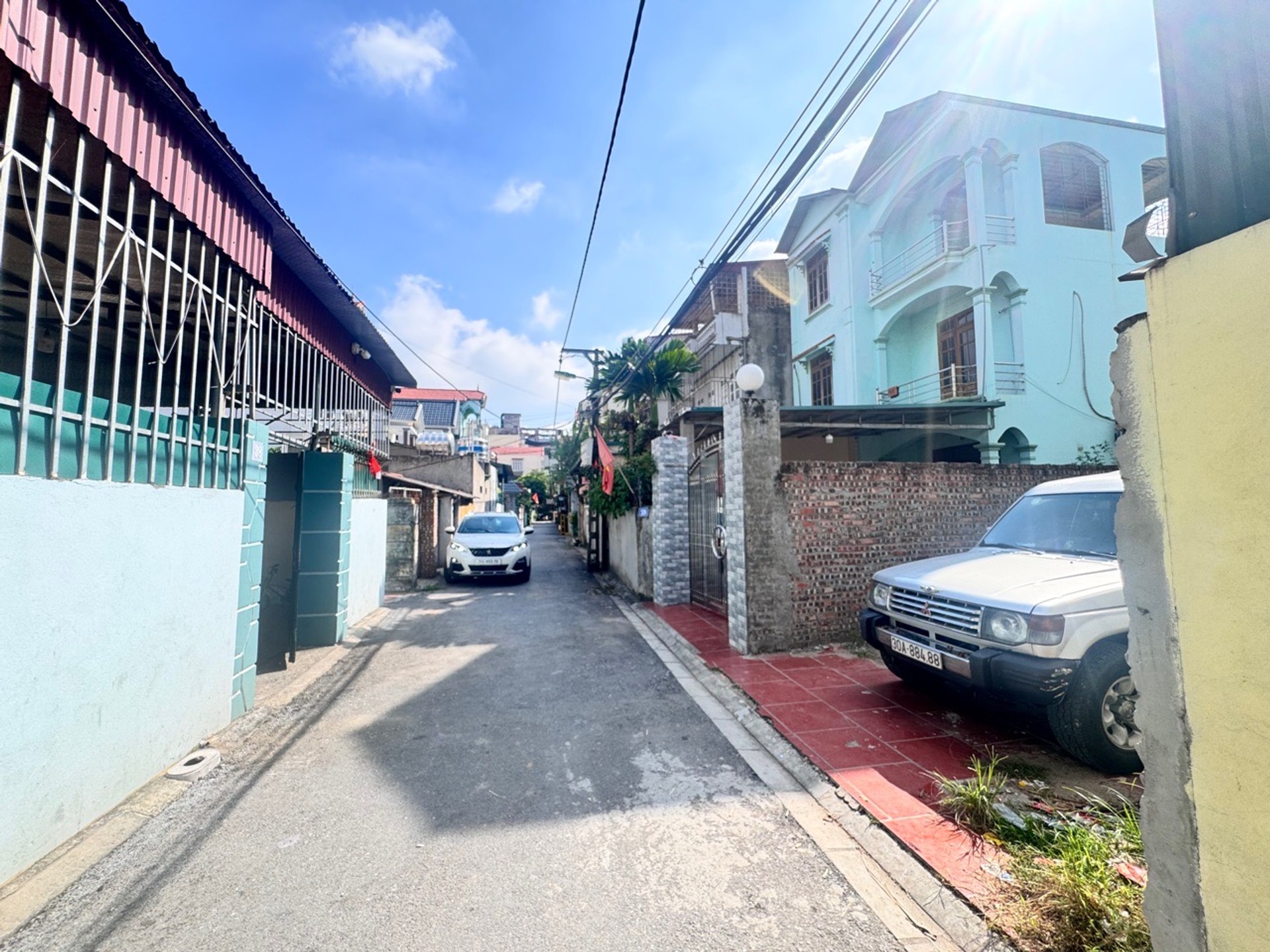Đất Vàng Ngõ Ô Tô Gần Hồ, Thuận An