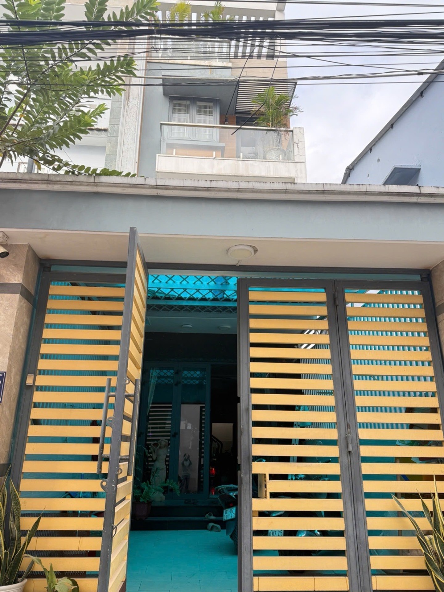 Nhà phố 4 tầng cực đẹp sát khu hành chính Dĩ An