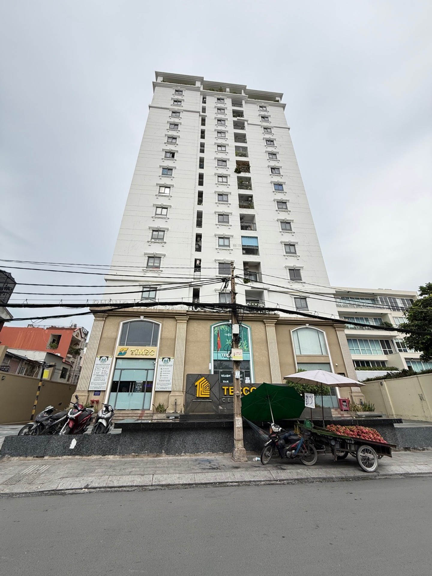 Chung cư Tecco Central Home 2 PN, gần Nơ Trang Long, Bình Thạnh, 61m², 4,5 tỷ. Thương lượng