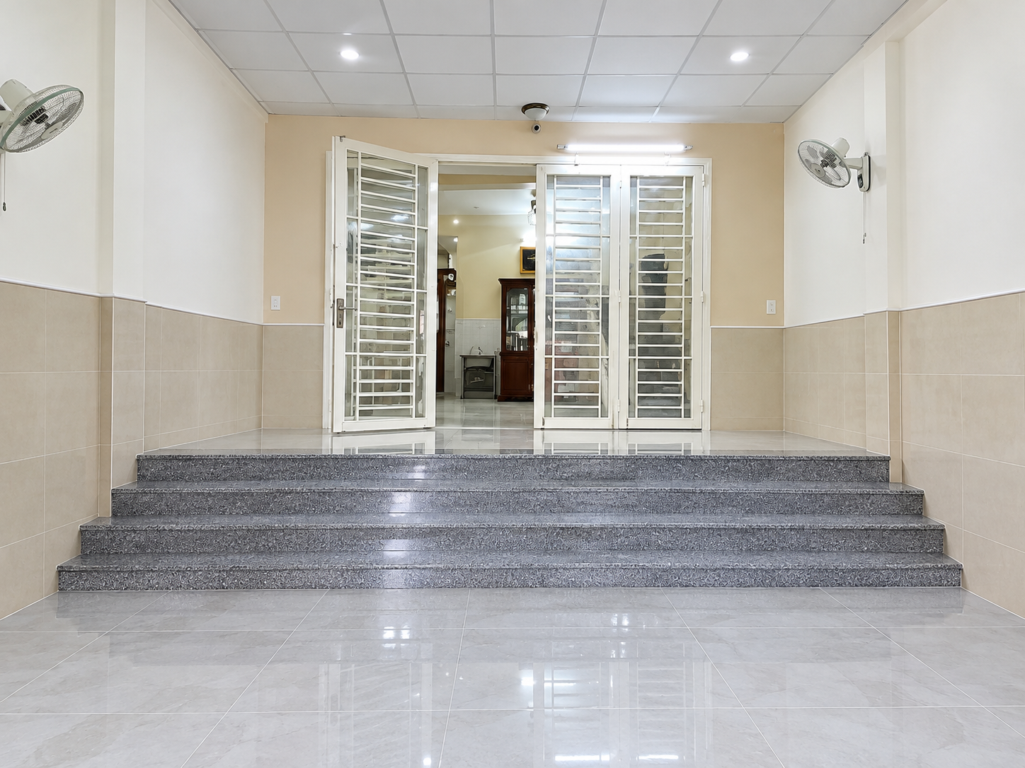 Bán nhà Nguyễn Thị Thập 60M2, 4 Tầng, Xe Hơi Đậu Trong Nhà, Nhỉnh 7.x Tỷ