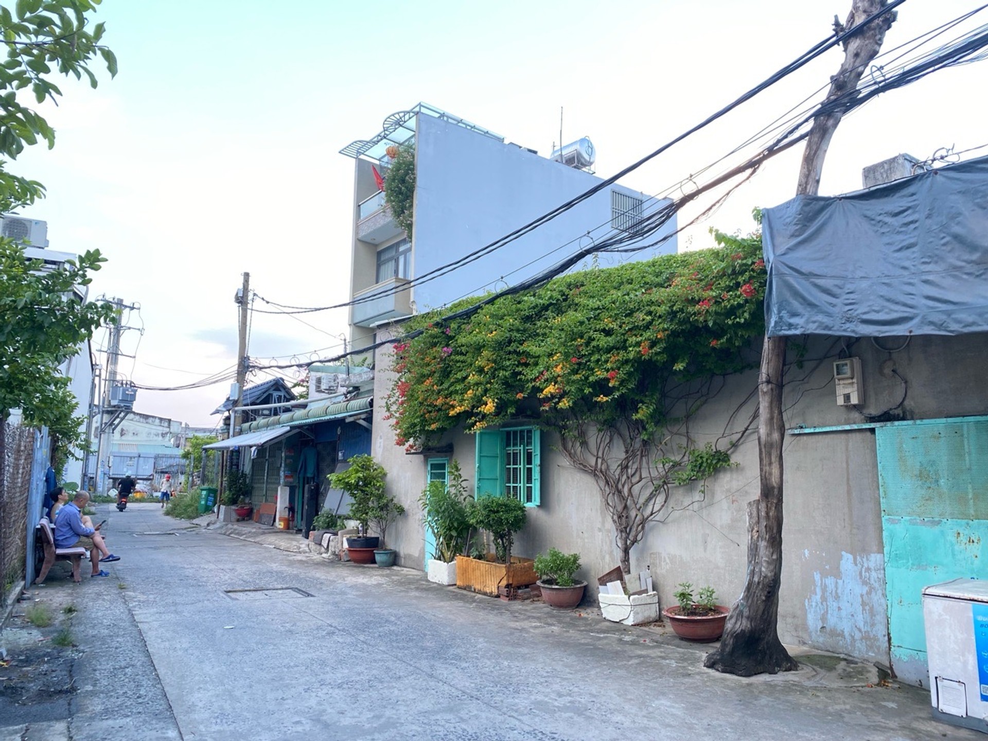 Bán dãy nhà trọ 7phòng 104m2