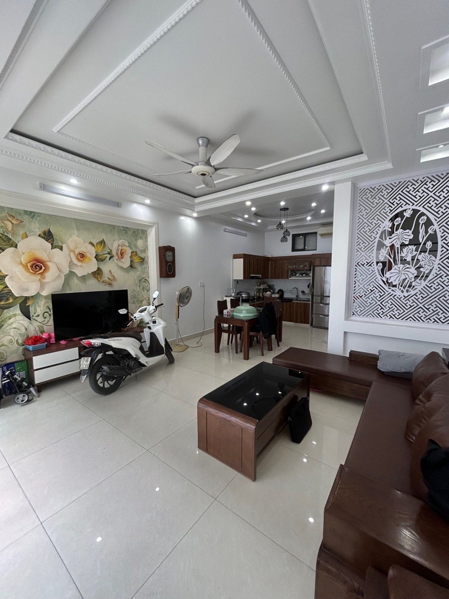 Siêu phẩm nhà 3 tầng Trung Lực, sẵn ở ngay, giá giảm sốc