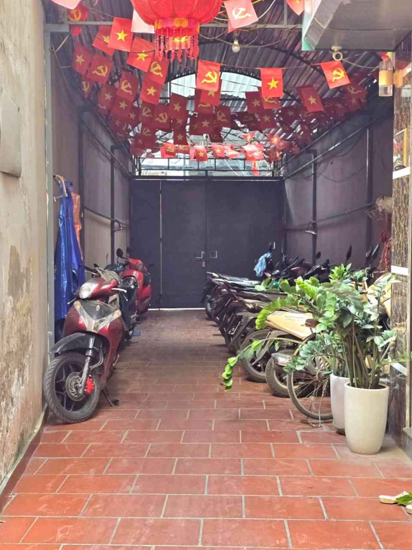 5 Tầng Ô Tô Đỗ Cổng Gần Hồ Đền Lừ, Hoàng Mai