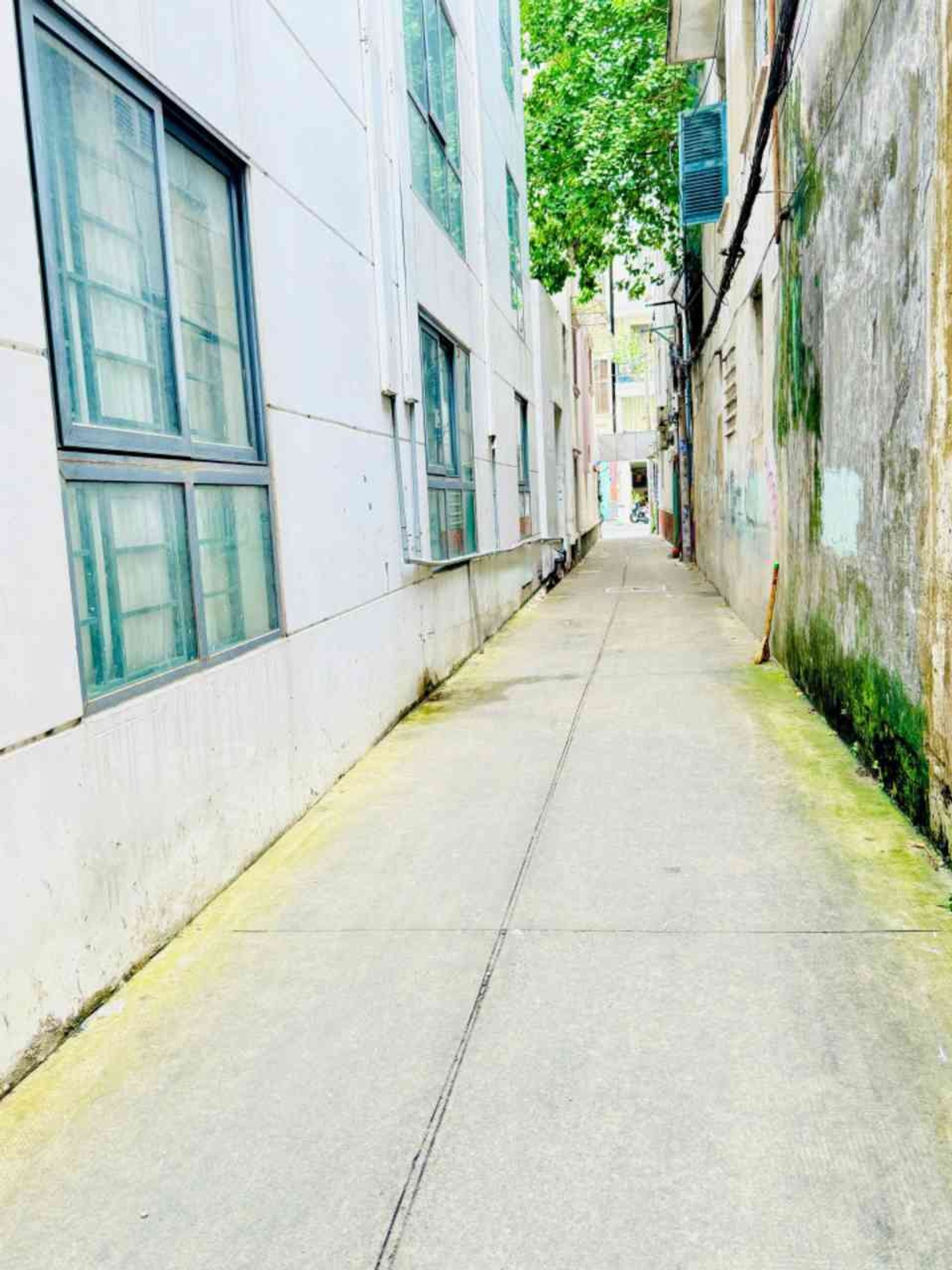 Bán nhà riêng 2 tầng khu Tân Định Quận 1, mặt tiền 4.2m, giá 3.99 tỷ