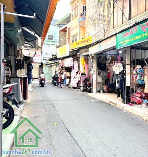 CHỈ 7,8 TỶ – NHÀ VUÔNG – 4 TẦNG BTCT - HOÀN CÔNG ĐỦ – KHU CHỢ VẢI – SÁT CHỢ TÂN BÌNH