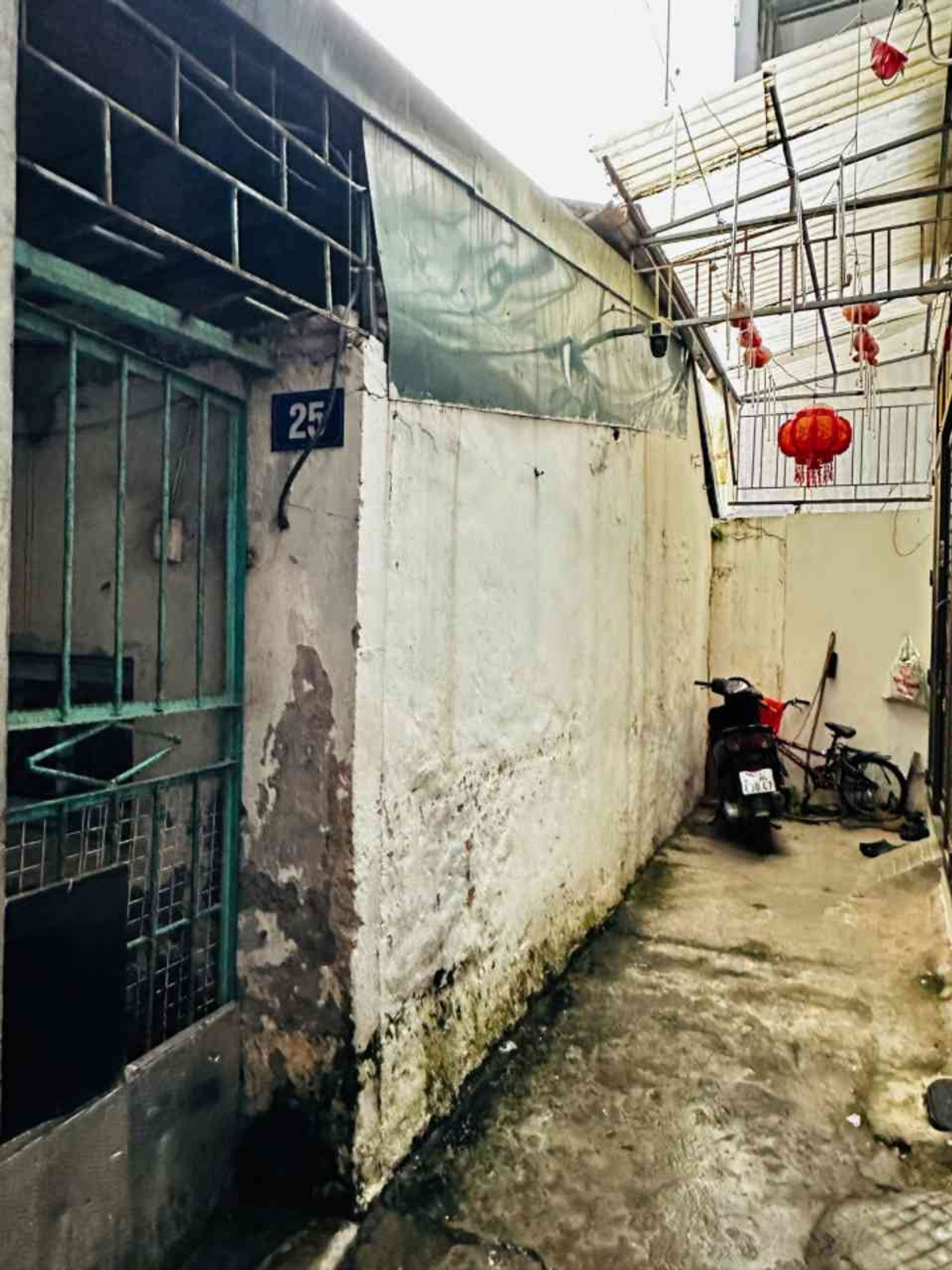 Bán nhà riêng 1 tầng mặt tiền rộng tại Thúy Lĩnh, không quy hoạch