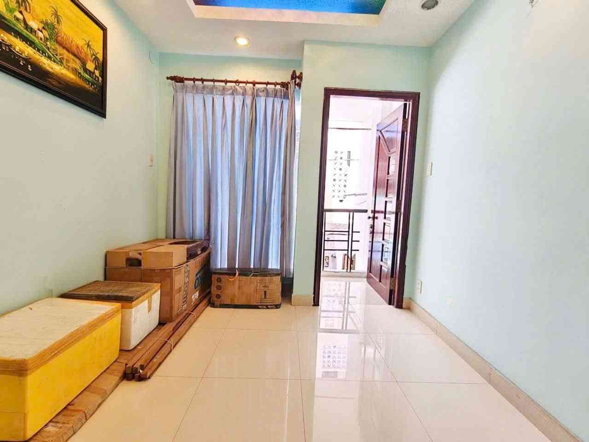 Nhà 5 tầng siêu đẹp trung tâm Quận 10, 7 phòng ngủ rộng rãi