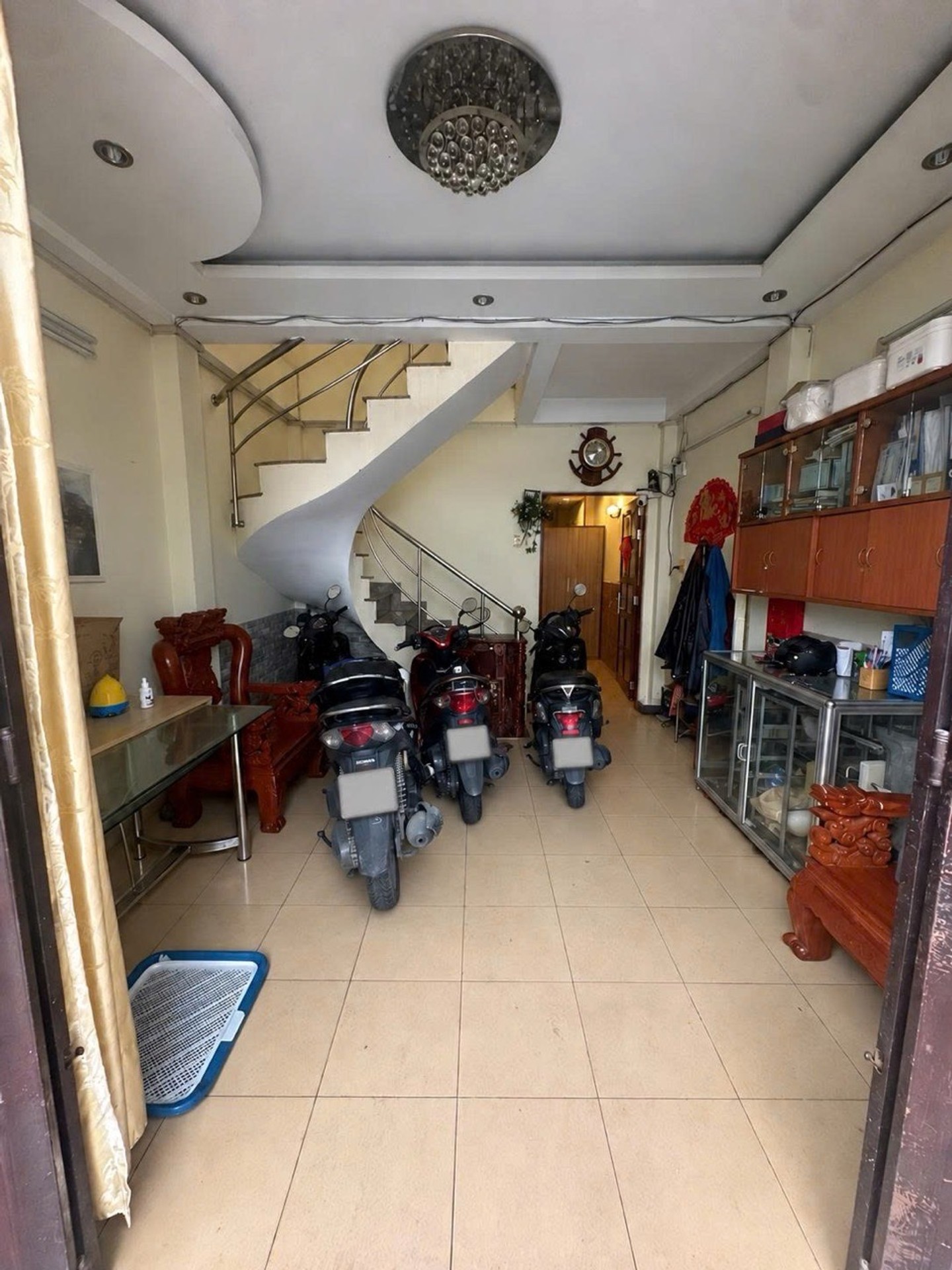 Nhà riêng 2 tầng 90m2 hẻm rộng gần Xô Viết Nghệ Tĩnh, sát Quận 1, giá 14.2 Tỷ