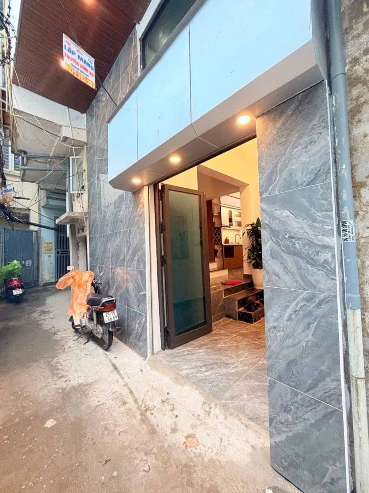 Nhà đẹp trung tâm Hai Bà Trưng, thiết kế hiện đại, giá hấp dẫn