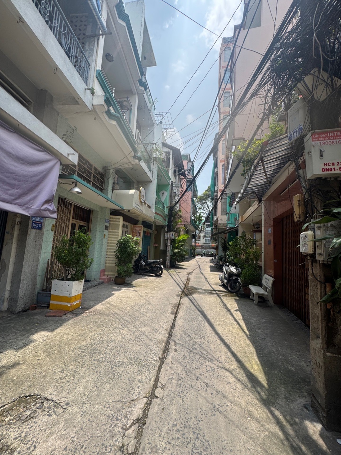 Bán nhà 2 tầng 3 phòng ngủ, quận 11, diện tích 43m2