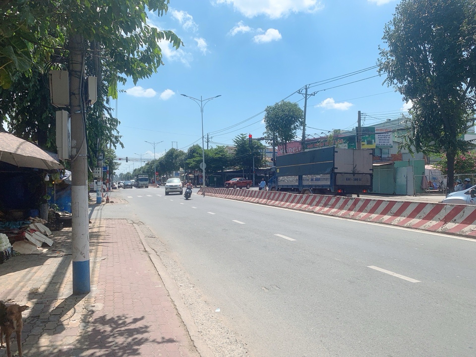 Đất mặt tiền kinh doanh đỉnh ngay ĐT743 Thuận Giao