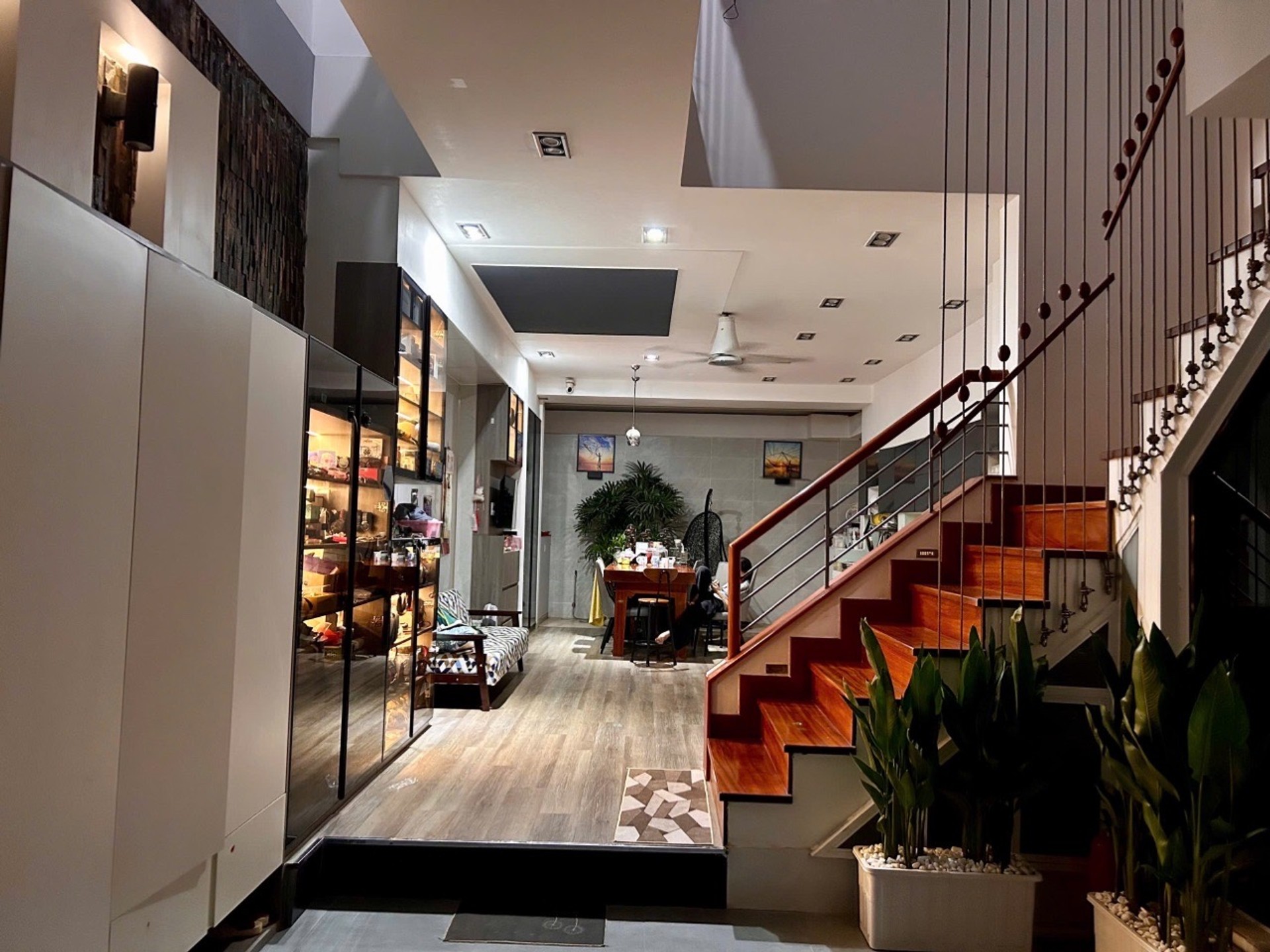 Bán nhà mặt phố 4 tầng diện tích 100m2 tại An Lạc, giá 27.5 tỷ