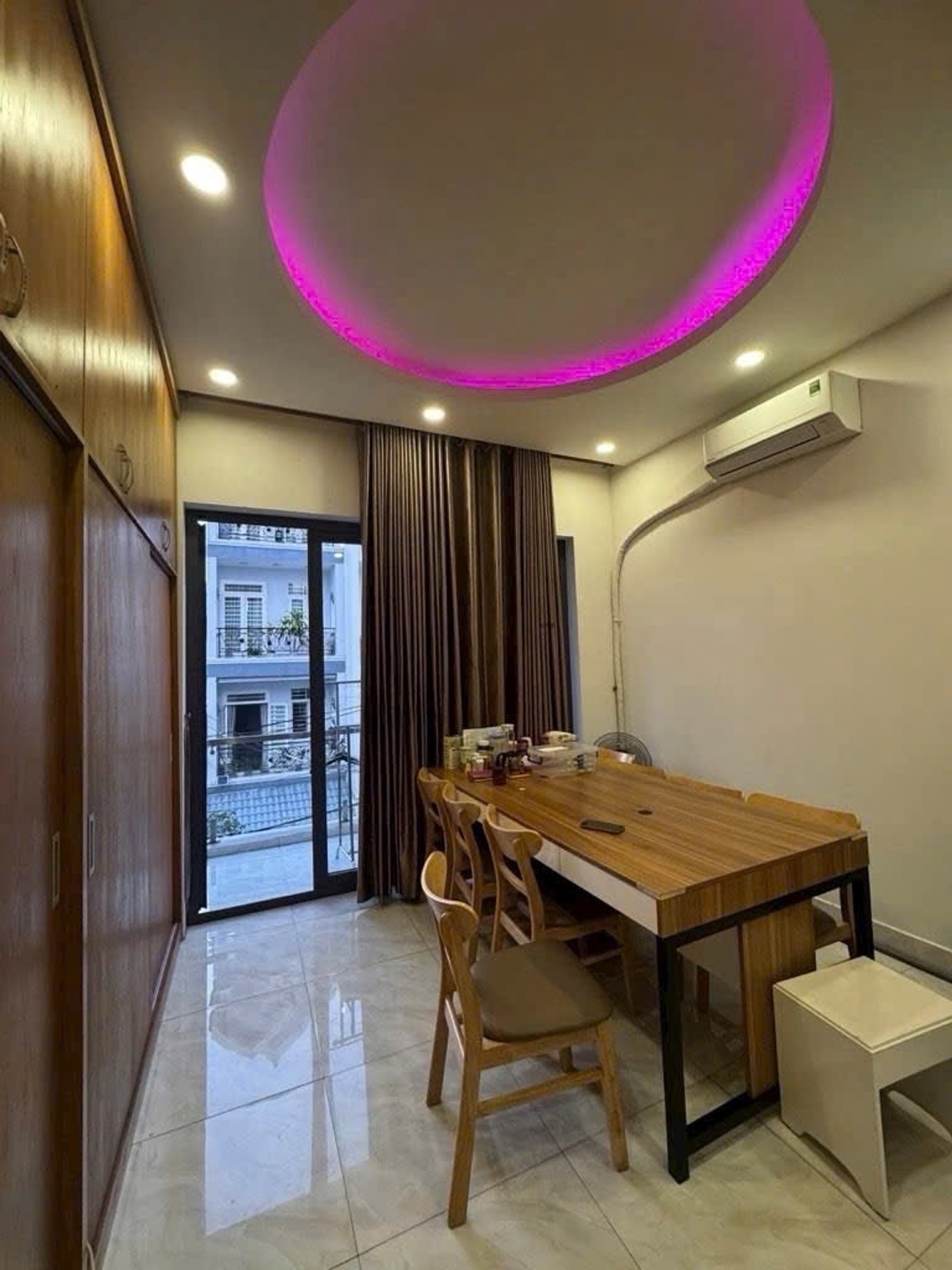 ❌️❌️ GIẢM SỐC THÁNG 10 ❌️❌️

CHỦ GẤP BÁN GIẢM HẲN 1 TỶ_MT ĐƯỜNG SỐ
Nhà 5 Tầng + Sân Thượng Có Mái C