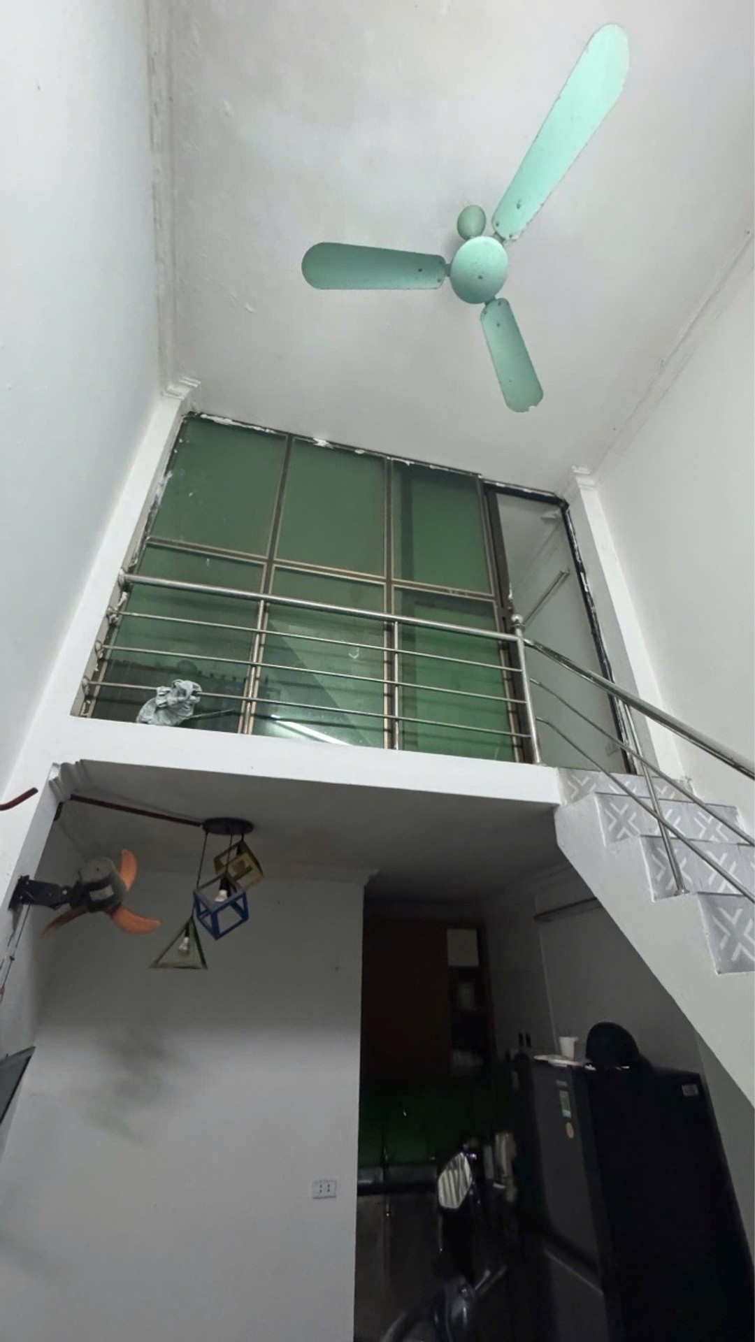 Bán nhà riêng 5 tầng 16m2, vị trí trung tâm Đống Đa gần Đại học Y Hà Nội
