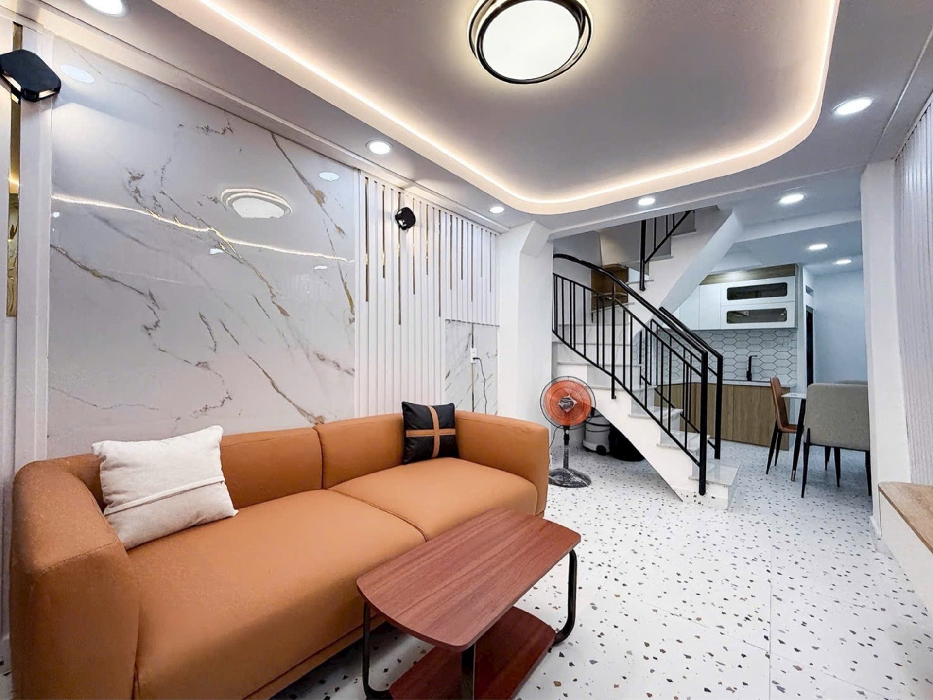 Bán nhà riêng 3 tầng, 24m² tại Xô Viết Nghệ Tĩnh phù hợp vừa ở vừa kinh doanh