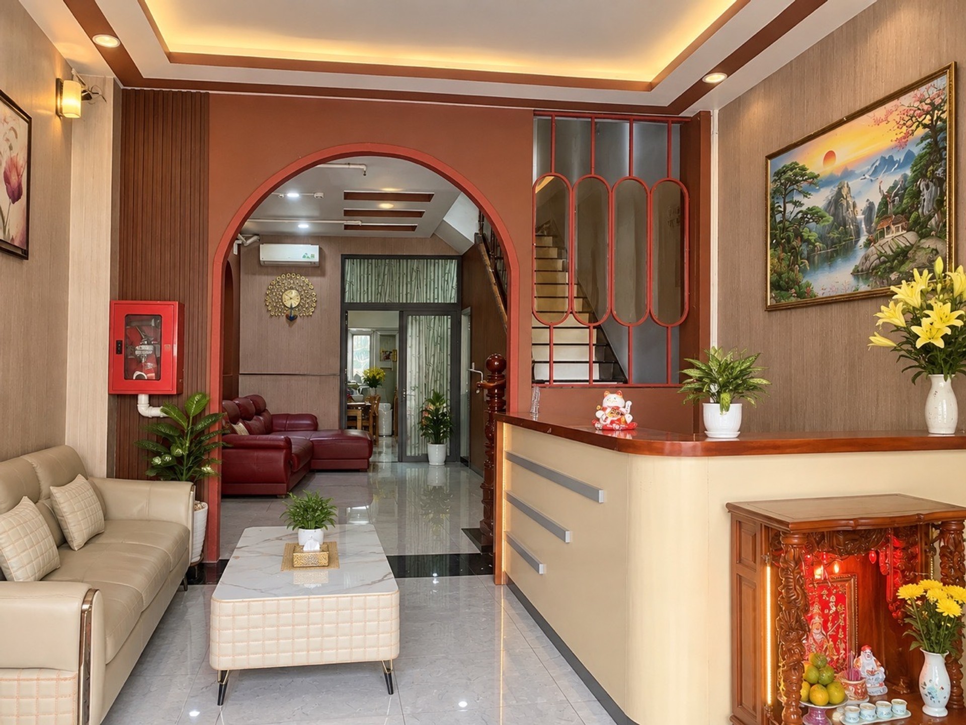 Bán nhà mặt phố GS sát Go Dĩ An 81m2 4 tầng 6 pn chỉ nhỉnh 10 tỷ.