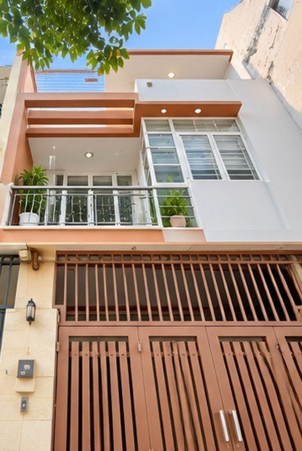 Bán nhà Hiệp Bình-Quốc Lộ 13. 3 tầng gần Vạn Phúc City, Đông Nam, 58.6m2, giá tốt