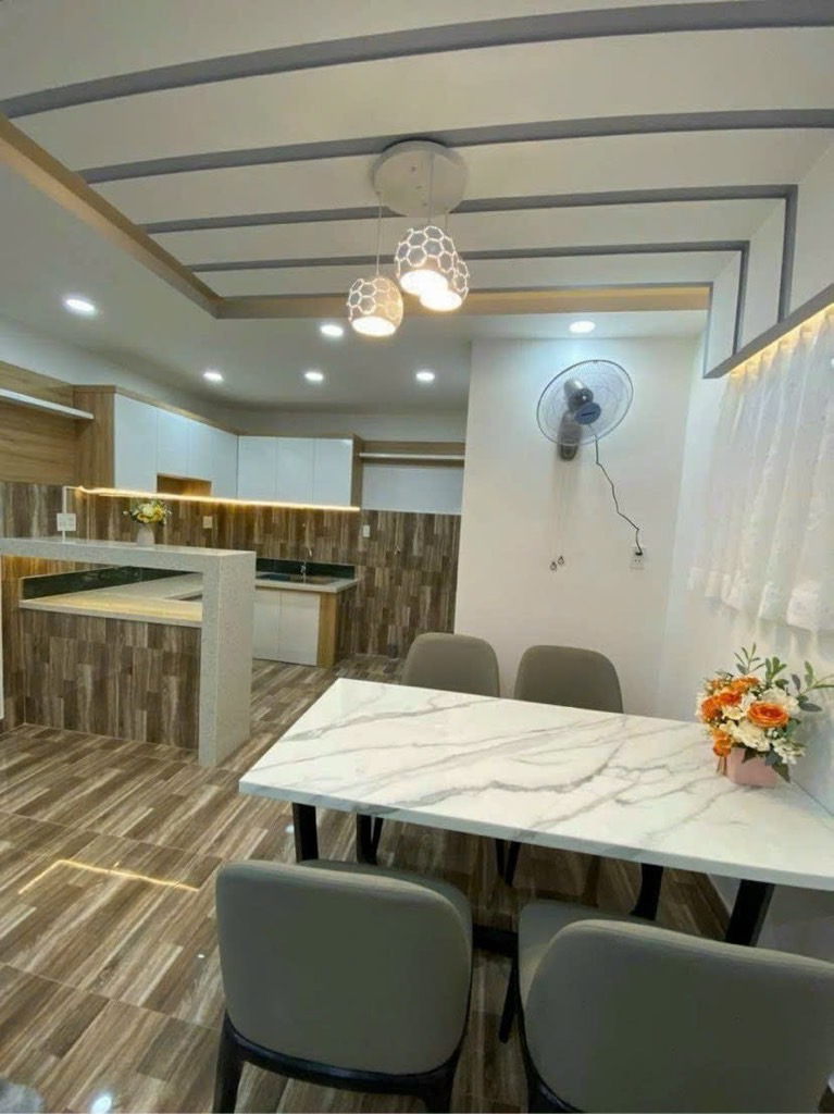 Nhà 2 tầng hẻm Huỳnh Tấn Phát, giá chỉ từ 2,5 tỷ