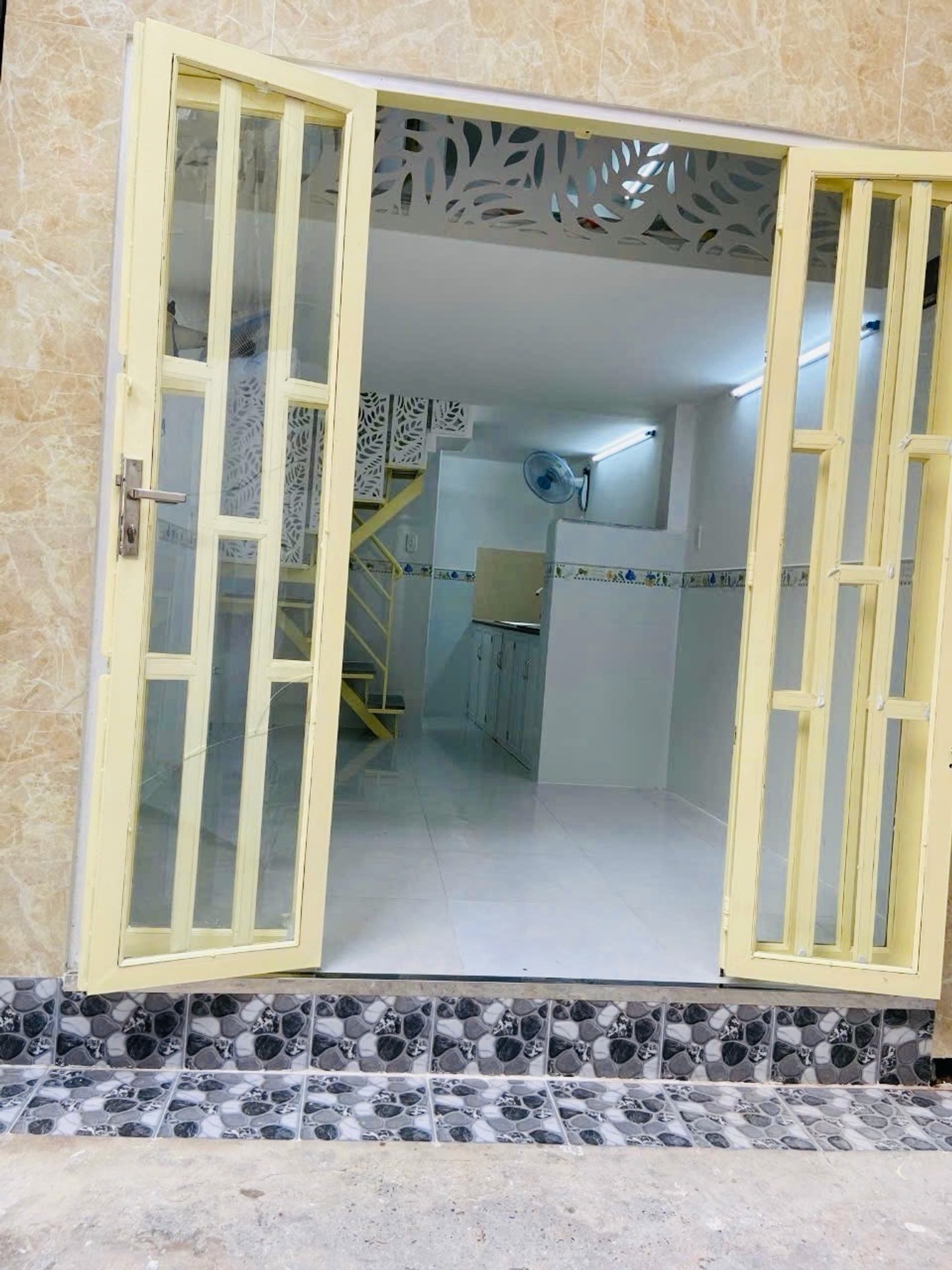 BÁN NHÀ KHU ẨM THỰC BÙI ĐÌNH TÚY - 3PN - CHỈ HƠN 2 TỶ