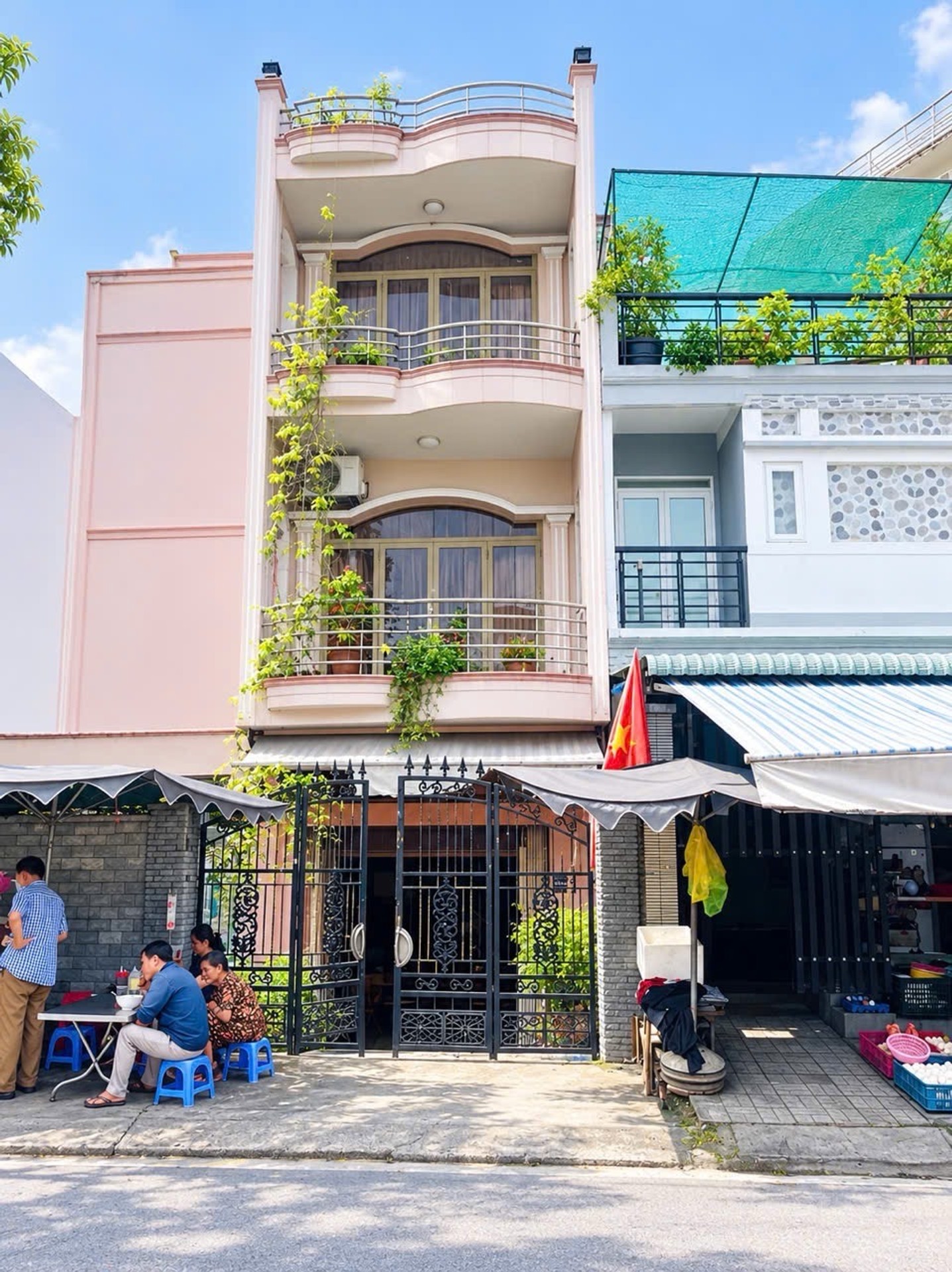 Nhà Mặt Phố Rộng 186m², Kinh Doanh Sầm Uất Tại Quận Bình Thủy