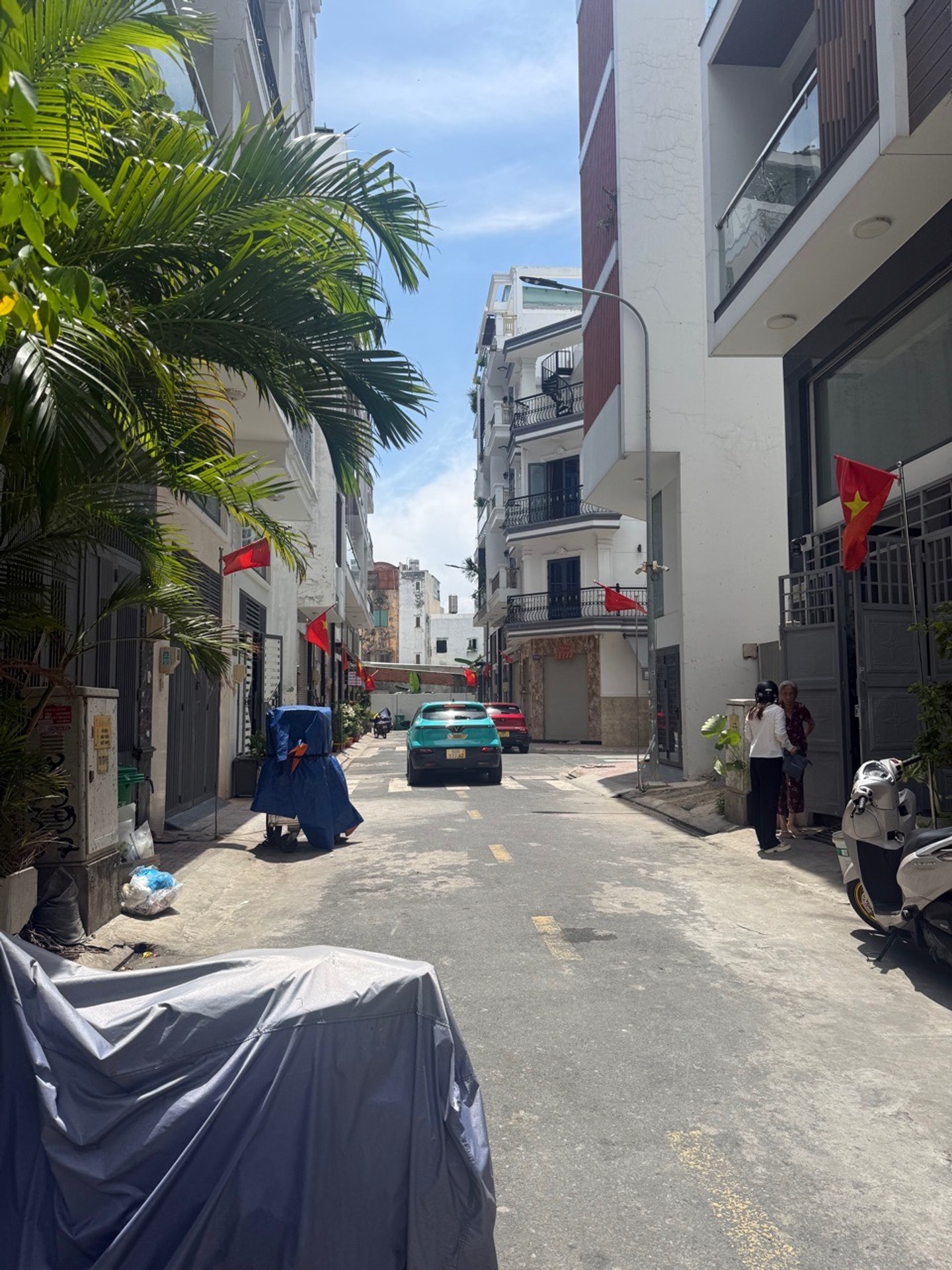 Cơ hội vàng sở hữu nhà 6 tầng thang máy tại Lạc Long Quân, Quận 11