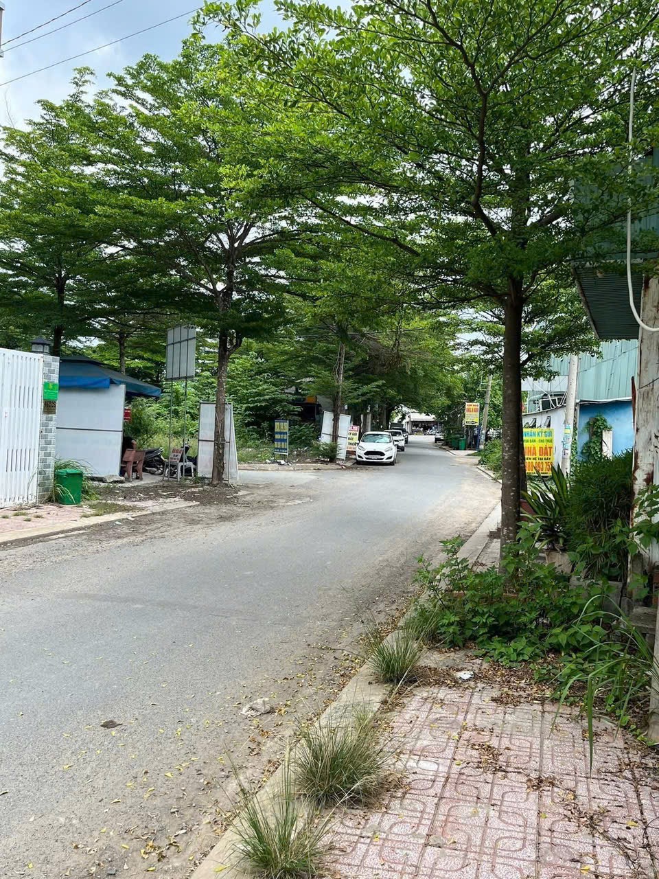 60M2 Đất Sát VinHome Quận 9, Đường Rộng 7m