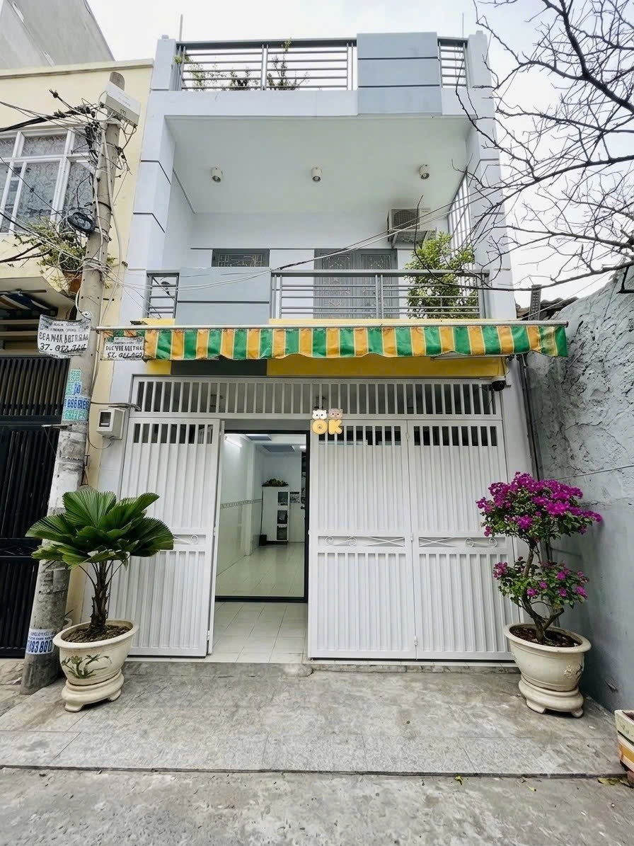 Bán nhà ngay NGÃ TƯ GÒ MÂY, ĐS2 - 60m2 - 3 Phòng ngủ - HXH - 4.85 tỷ(tl)