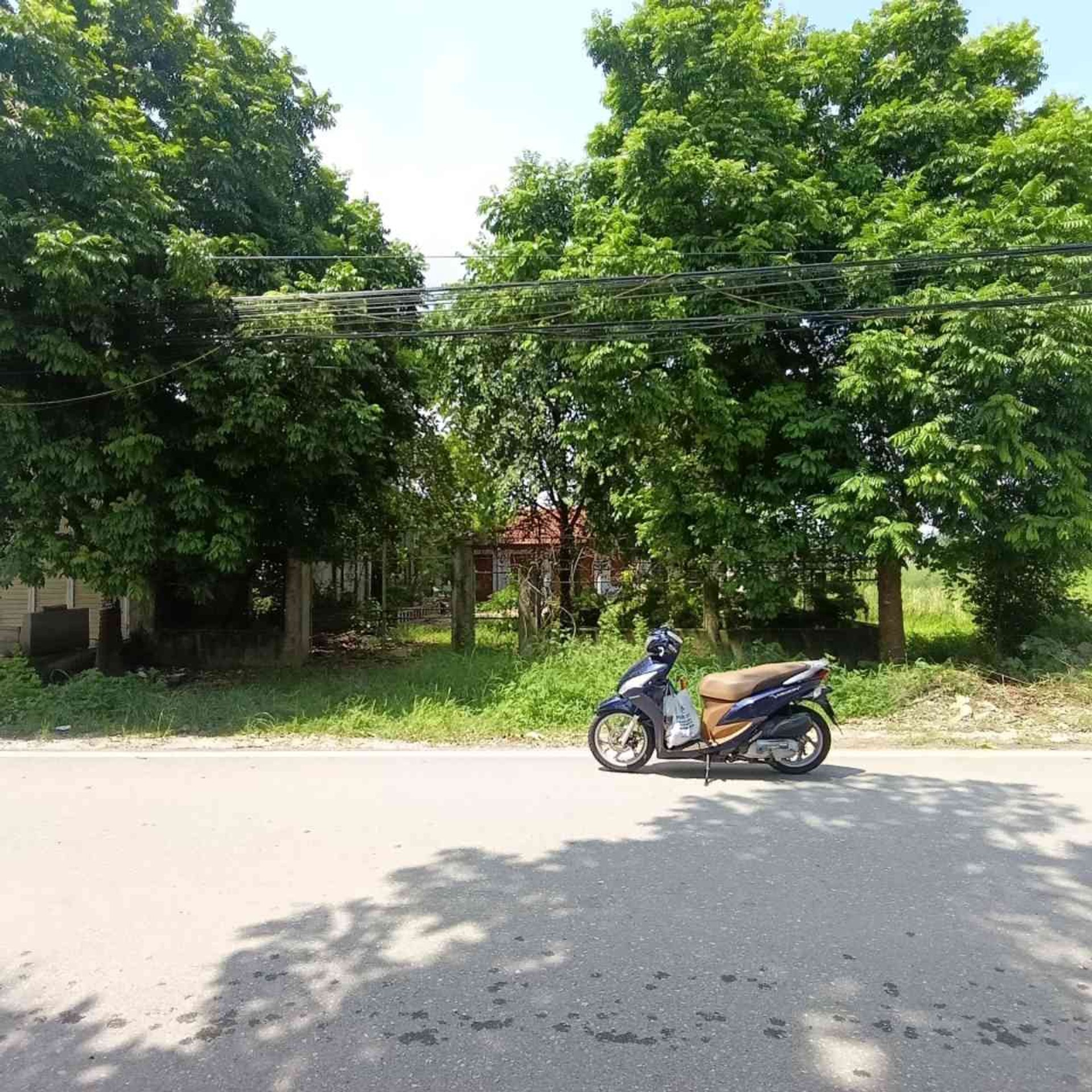 Bán đất 100m2 mt 5 dài 20 đại tài nghĩa trụ Hưng yên