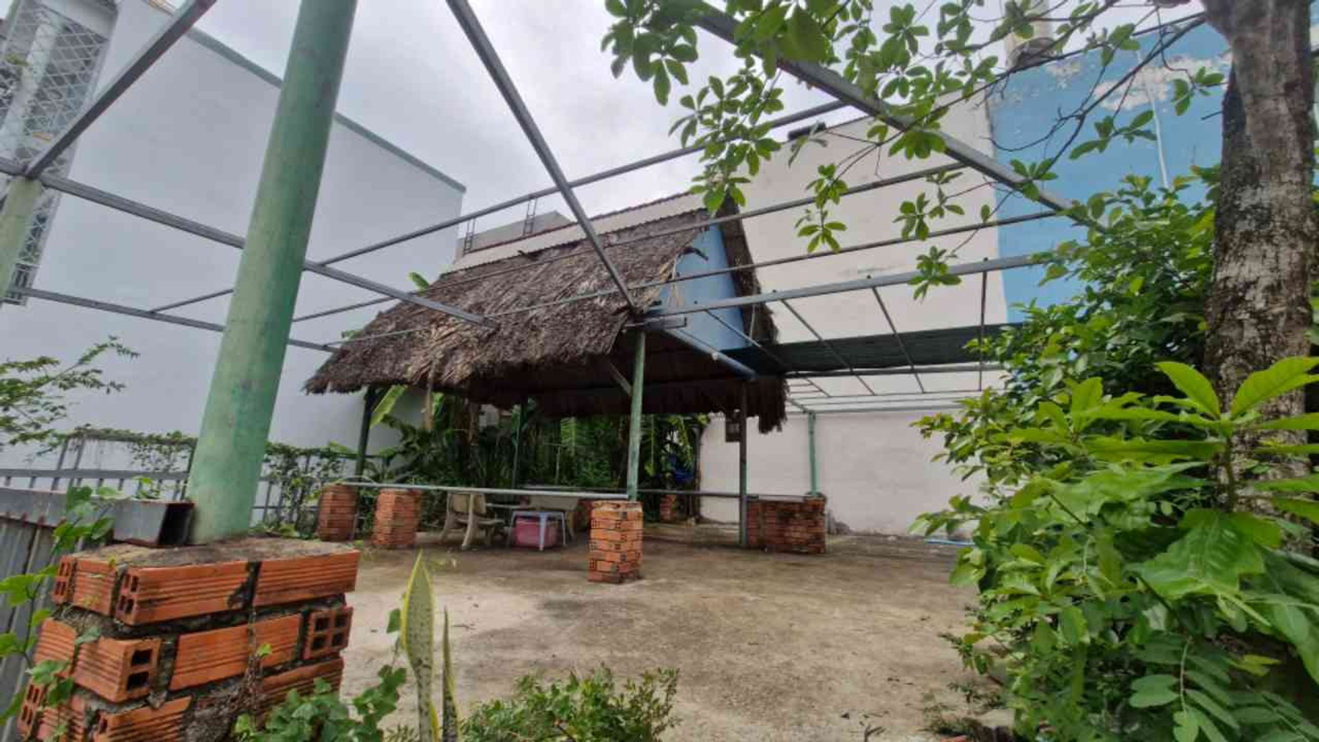Bán đất góc 2 mặt tiền đường nhựa- xã Nhơn Đức- 157,7m²- giá 7,5 tỷ TL