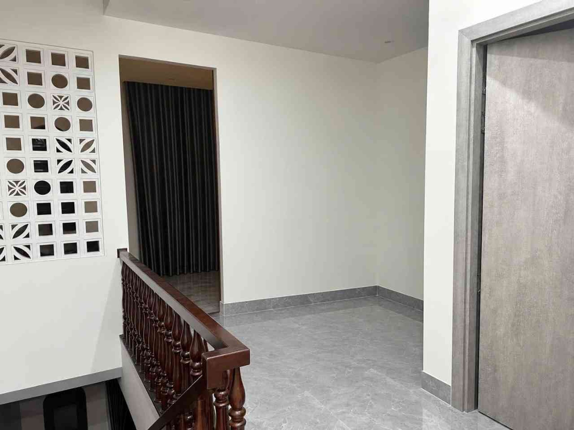 Nhà phố 2 tầng tuyệt đẹp tại Nhân Hòa, giá siêu hợp lý
