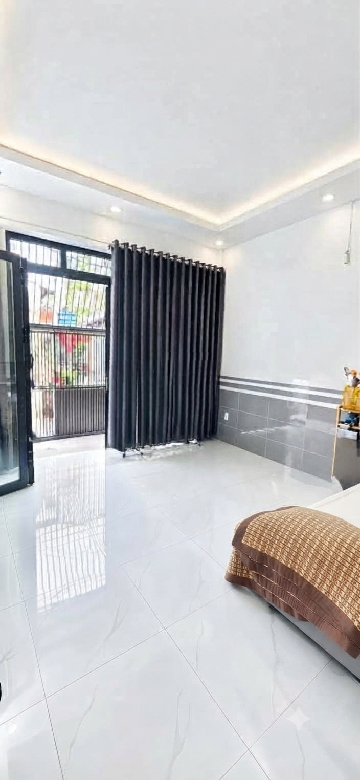 Nhà Bán Nguyễn Văn Săng , Tân Sơn Nhì ,hẻm nhựa 5m, xe hơi tới nhà, 5,65 tỷ