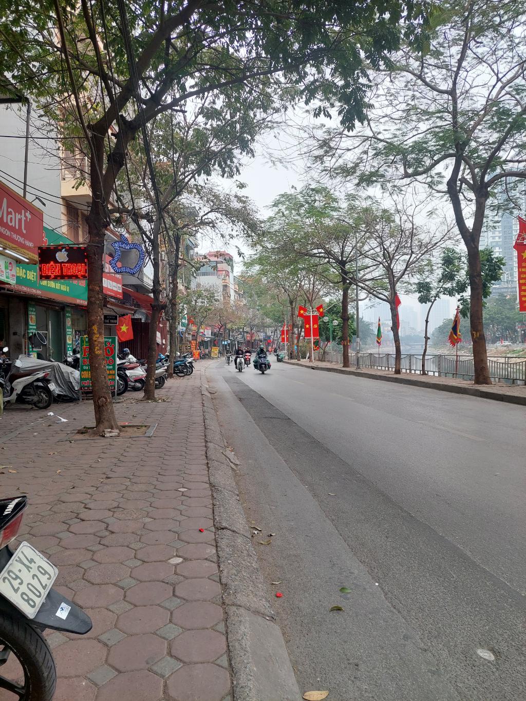 Tòa Nhà Chung Cư Mini Lô Góc Ba Mặt Thoáng Sáng Tại Khương Đình