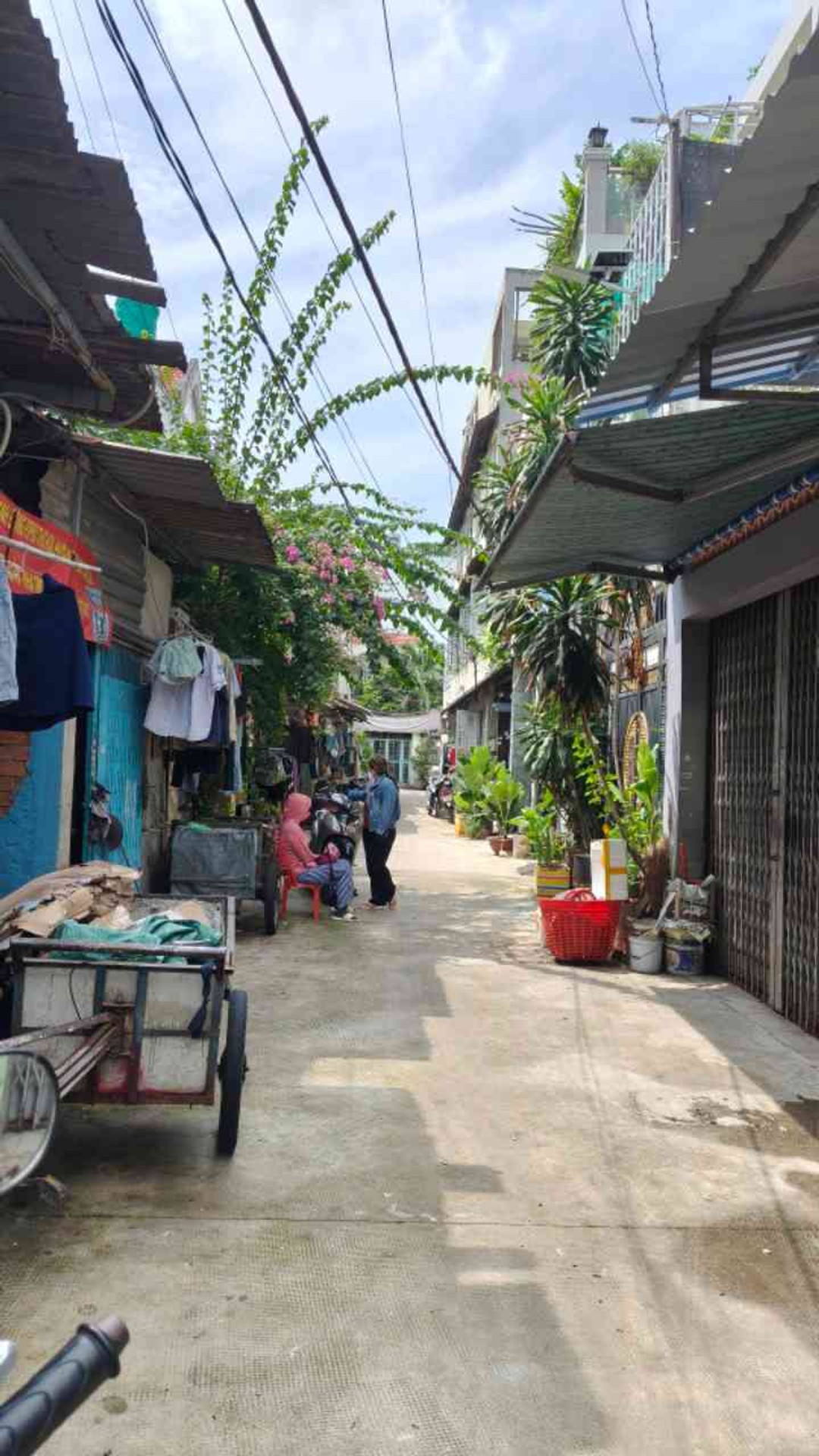 Bán nhà riêng 3 tầng 4 phòng ngủ tại phường Phú Thọ Hòa, Tân Phú, xe hơi vào nhà