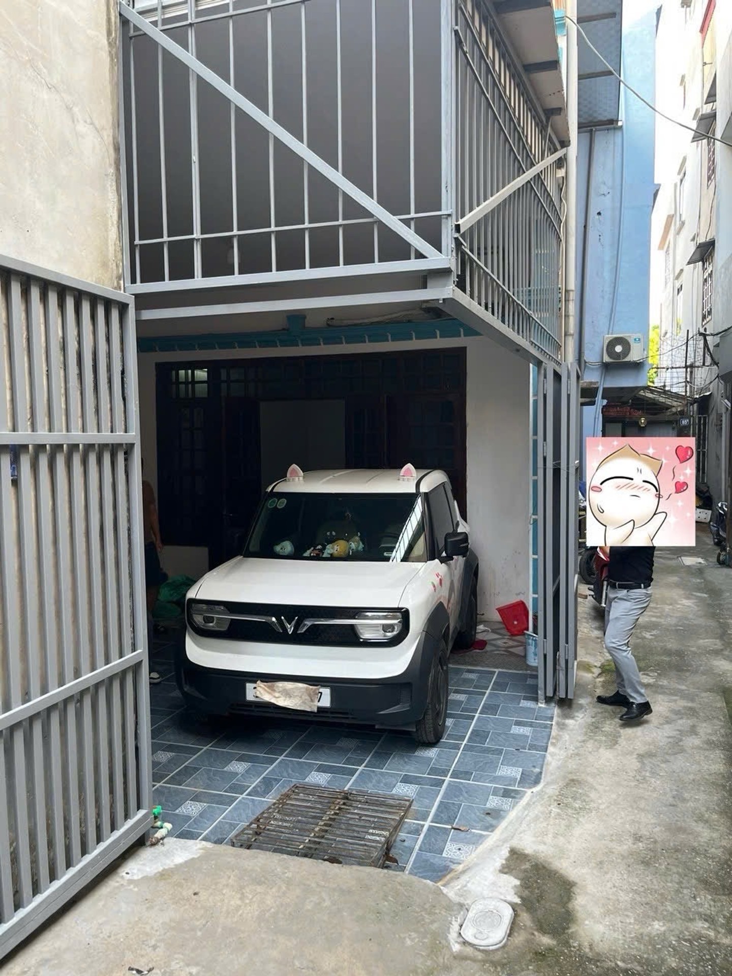 Bán nhà 2 tầng 3 ngủ tại trung tâm Ngọc Thụy giá 10.5 tỷ