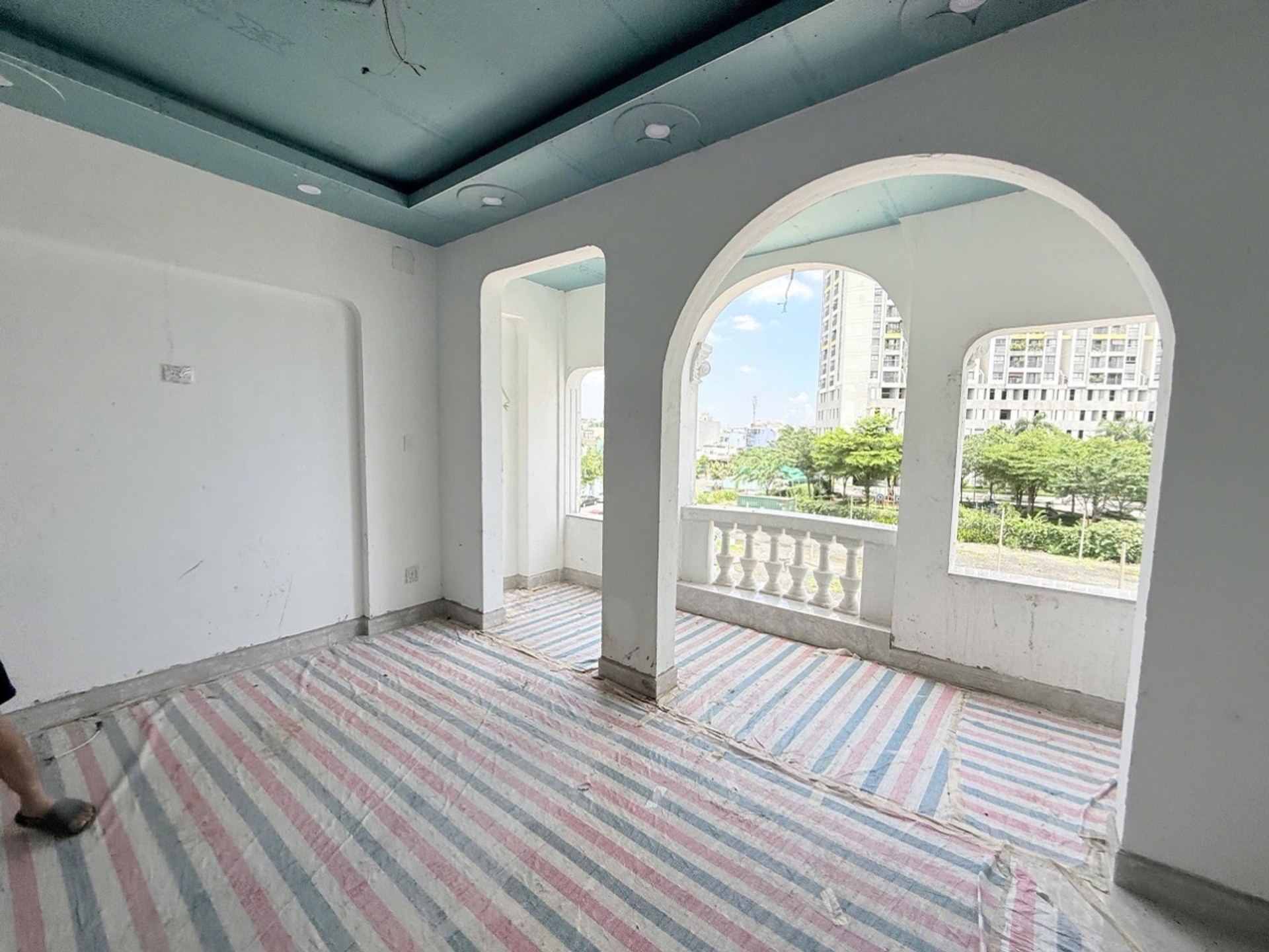 Cơ hội duy nhất sở hữu nhà 2 mặt tiền xe hơi khu Bùi Minh Trực Quận 8