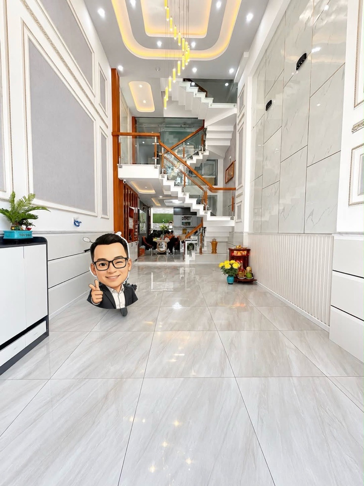 Bán biệt thự liền kề 4 phòng ngủ, ô tô 7 chỗ trong nhà, giá 6.4 tỷ