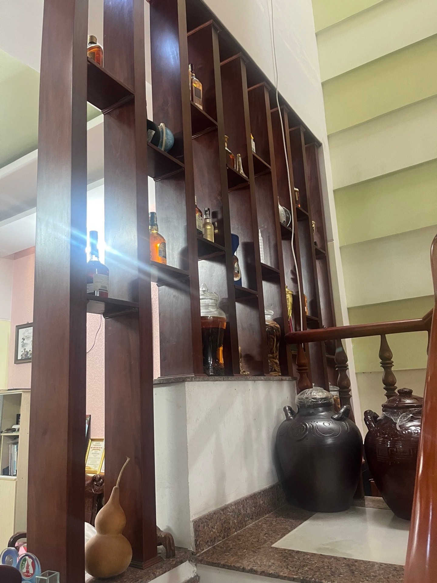 Hơn 11ty căn 4 tầng 4 pn ngay phan văn hớn