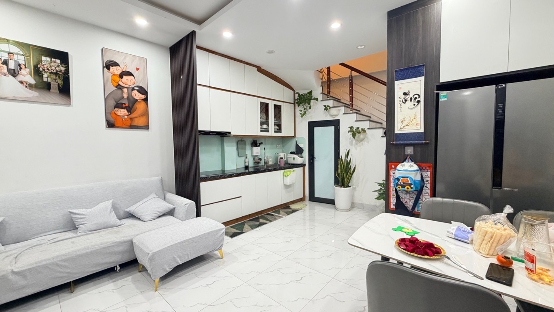 Nhà 5 tầng mới tại Phúc Lợi Long Biên, đầy đủ nội thất - hơn 6 ti