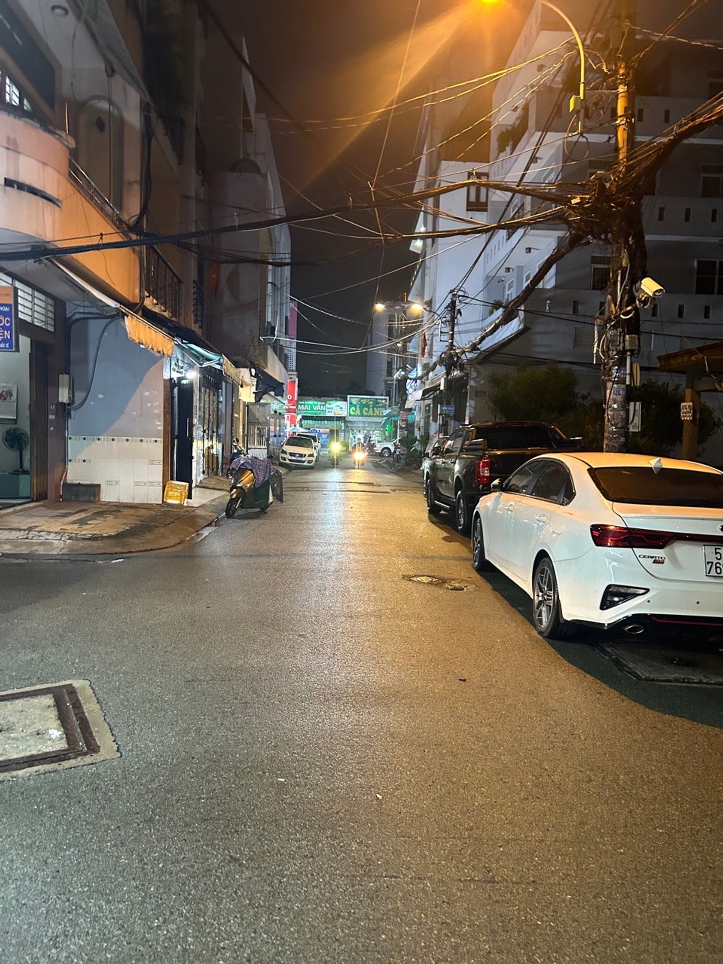 Bán nhà riêng 5 tầng diện tích 68,5m2 tại Tân Hương