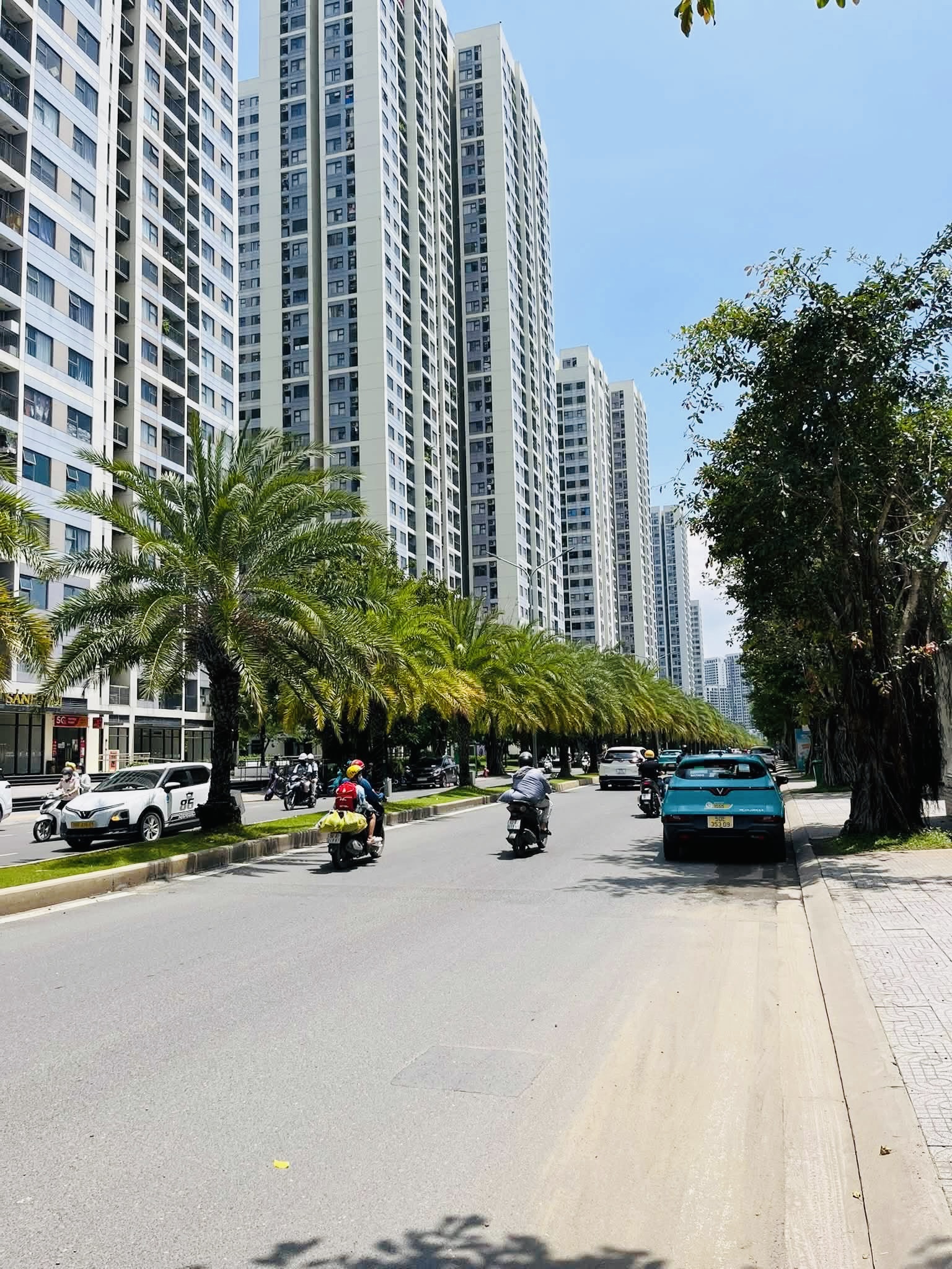 64M2 Đất Vuông Vức Gần Vinhome Quận 9 Sát Vành Đai 3