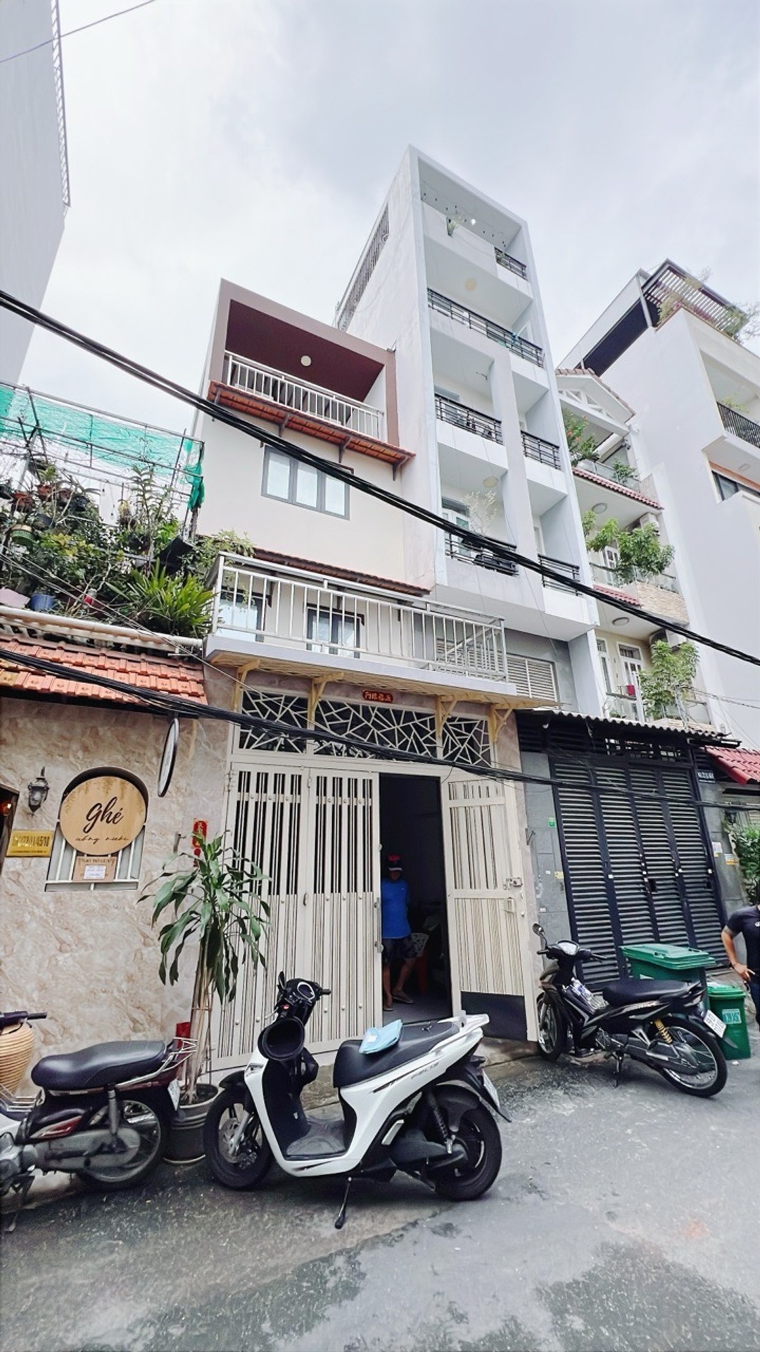 🔥 HÀNG HIẾM HOÀNG TRỌNG MẬU – MẶT TIỀN ĐƯỜNG 8M – 88M² – 4 TẦNG – 5PN – CHÍNH CHỦ 17 TỶ 🔥