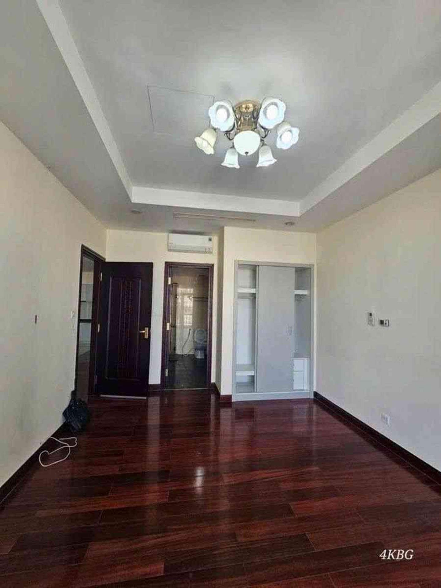 Bán căn hộ chung cư 3 phòng ngủ diện tích 103.6m2 tại phường Thanh Xuân, Royal City