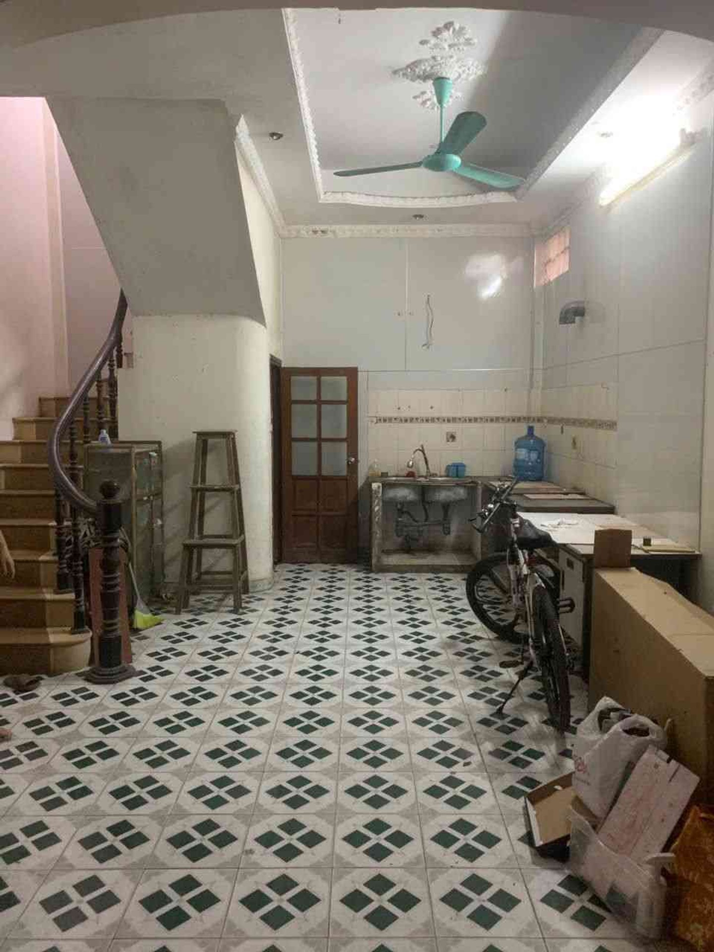 Nhà 4 tầng siêu tiện nghi ngay Tôn Đức Thắng, thu nhập ổn định
Gần-ĐH Y-ĐH NGÂN HÀNG-ĐH THỦY LỢI