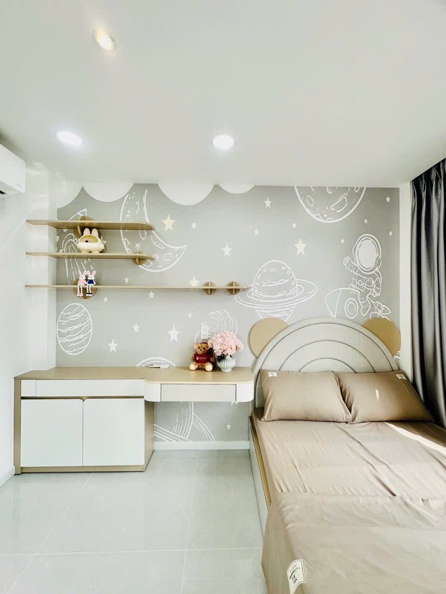 Nhà mới 4 tầng đường Nguyễn Văn Nghi gần đại học công nghiệp 4 Quận Gò Vấp giá 5,69 tỷ