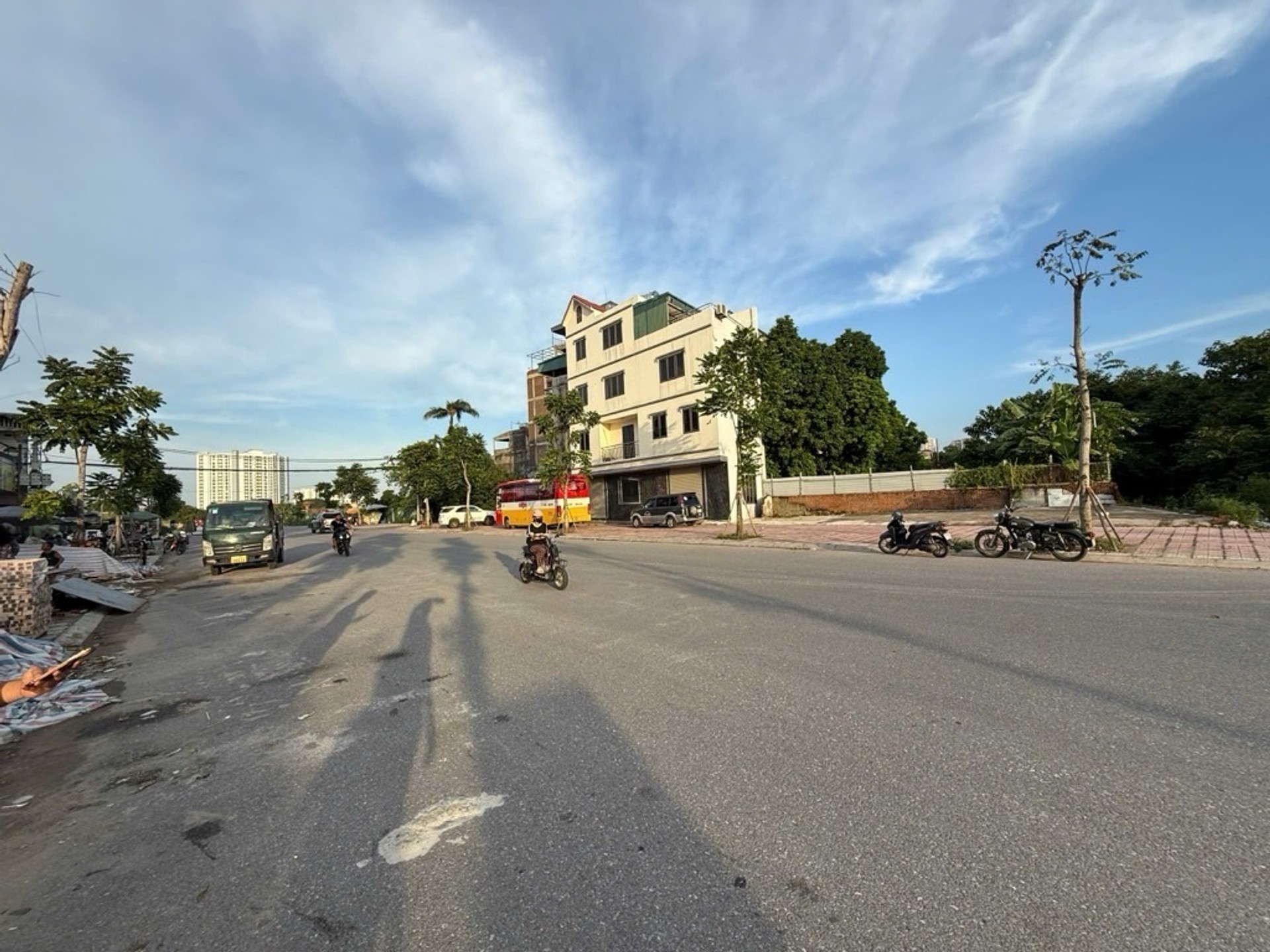 BÁN NHÀ NGỌC THỤY, BỒ ĐỀ 61.5M2- 4 TẦNG - NGÕ TO NHƯ PHỐ - VỊ TRÍ ĐẮC ĐỊA