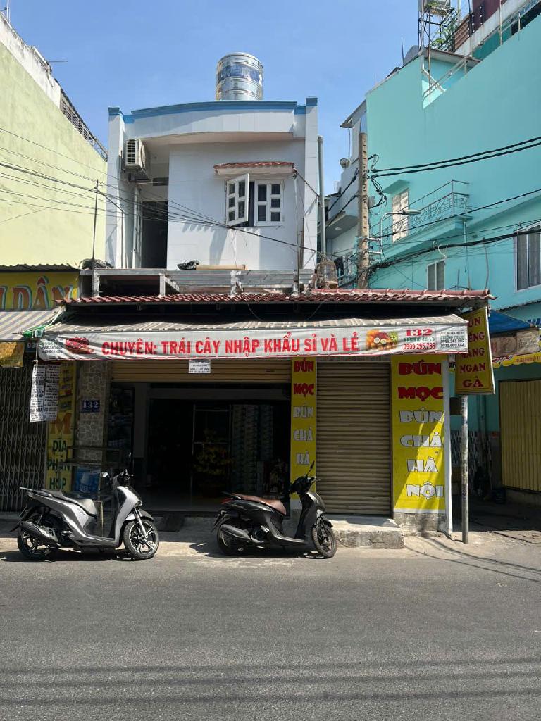 Nhà lô góc kinh doanh sầm uất Quận Tân Bình, giá sốc