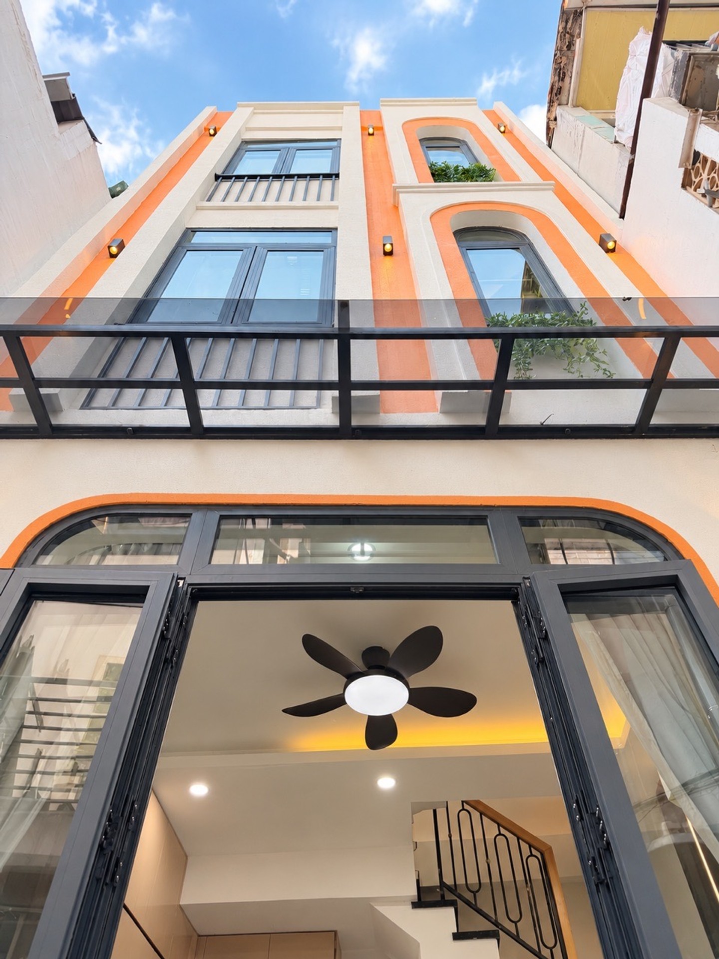 4Đ HƠN, SIU PHẨM MINI HOUSE PHAN XÍCH LONG, 4 x 5M, 3 TẦNG BTCT, HẺM TO THÔNG THOÁNG